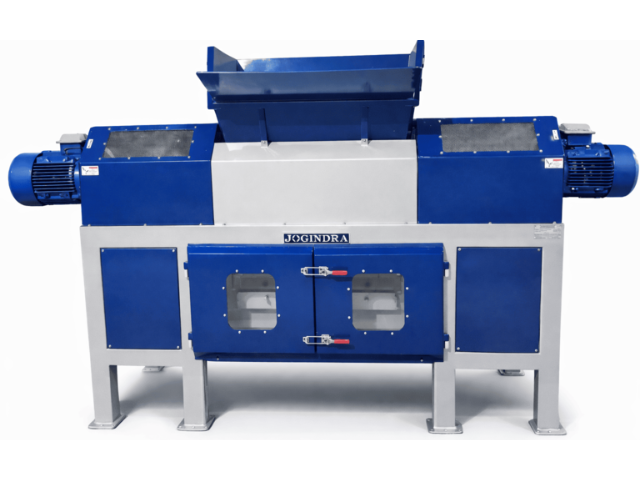 four shaft shredder