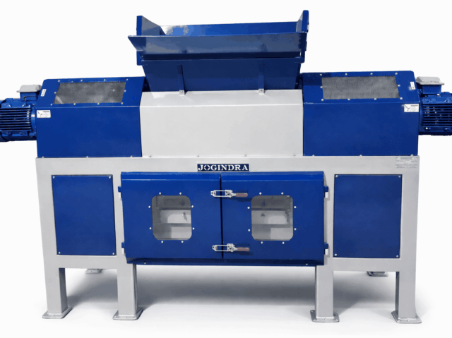 four shaft shredder